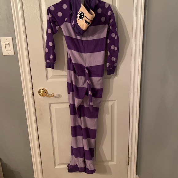 Onesie - Picture 3 of 3
